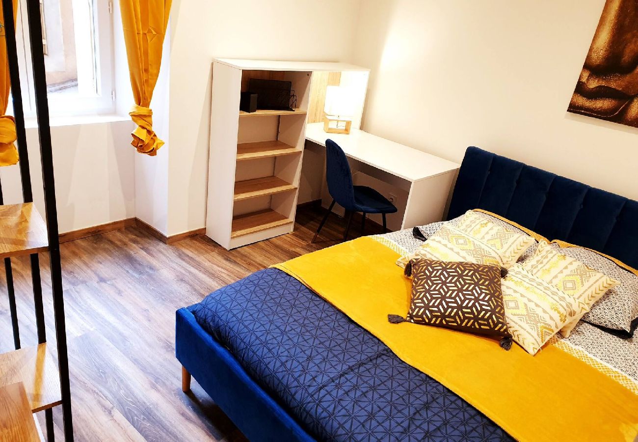 Appartement à Saint-Affrique - Le saphire St Affrique hyper centre ville