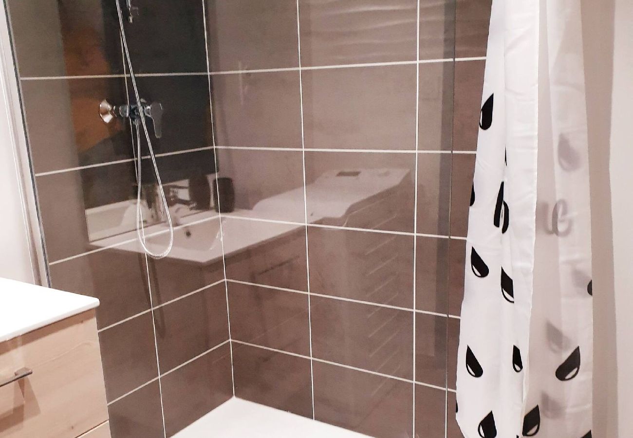 Appartement à Saint-Affrique - Le saphire St Affrique hyper centre ville
