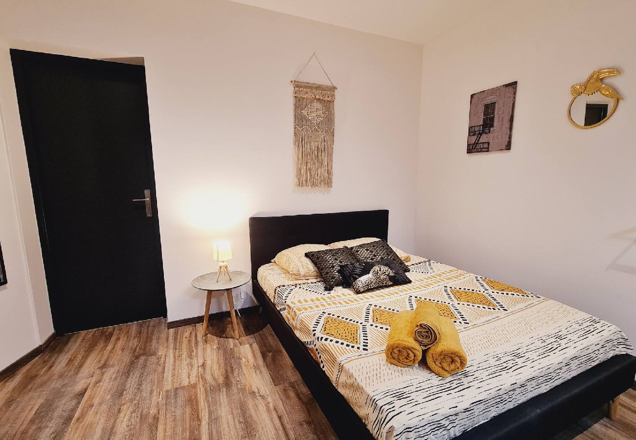 Appartement à Millau - La Marquina de Millau centre ville