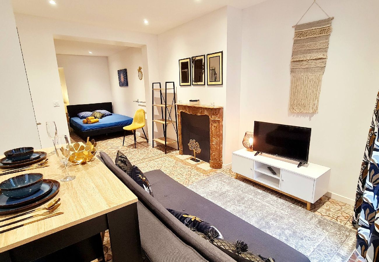 Appartement à Millau - Le Beffroi de Millau centre ville