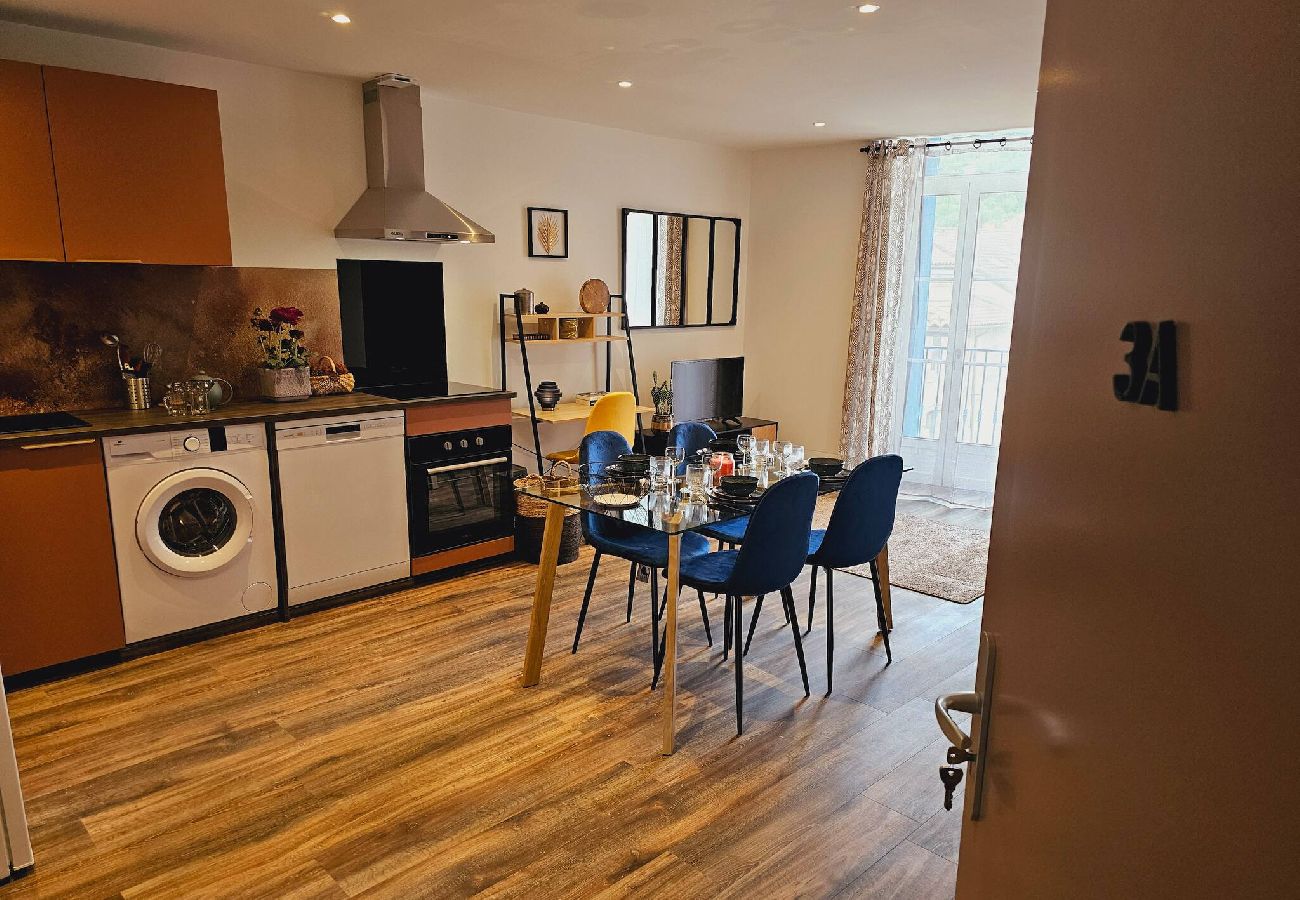 Appartement à Saint-Affrique - Le glorieux Saint Affrique hyper centre ville