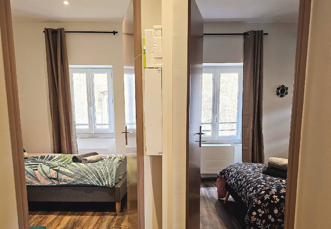Appartement à Saint-Affrique - L'immortel Saint affrique Hyper centre ville 