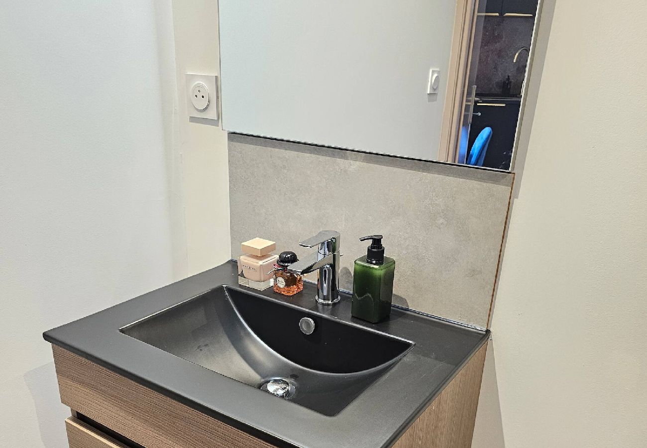 Appartement à Saint-Affrique - L'immortel Saint affrique Hyper centre ville 
