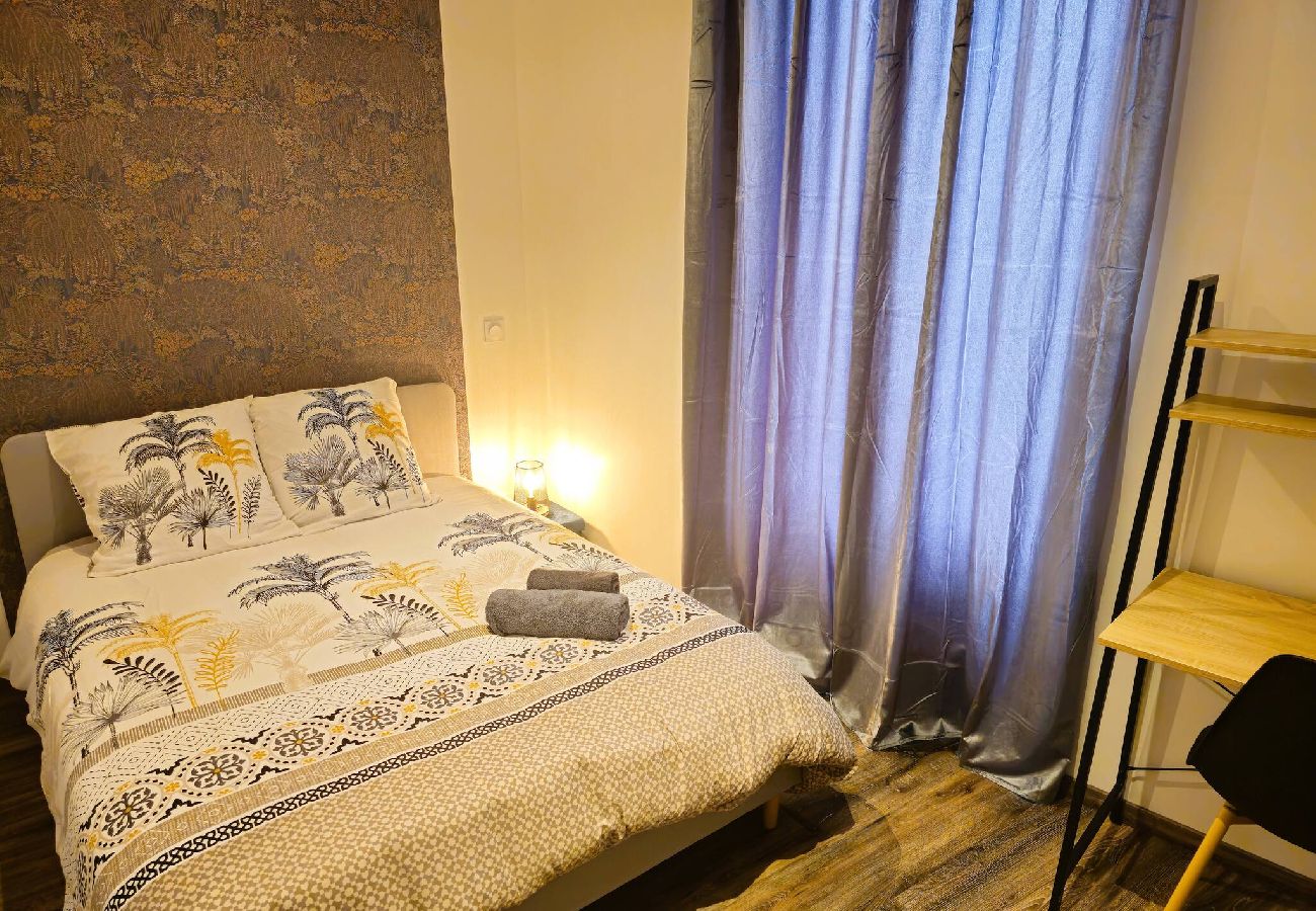 Appartement à Saint-Affrique - Le Lion d'Or Saint affrique centre ville