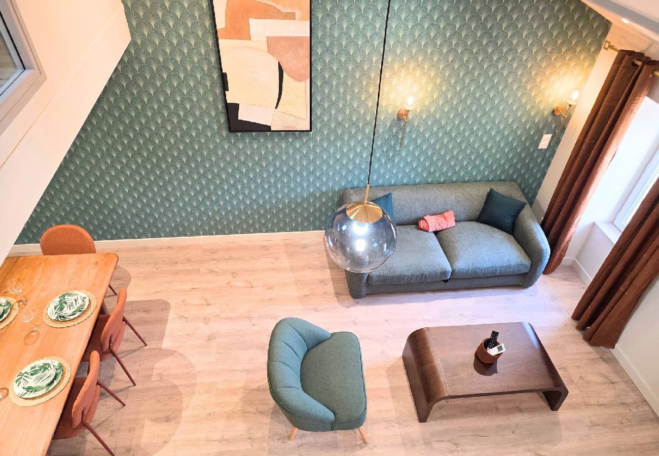 Appartement à Saint-Affrique - La Cabane Perchée T2 Duplex Saint Affrique
