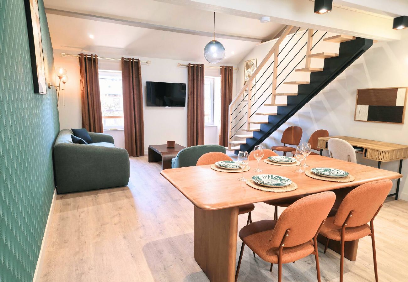 Appartement à Saint-Affrique - La Cabane Perchée T2 Duplex Saint Affrique