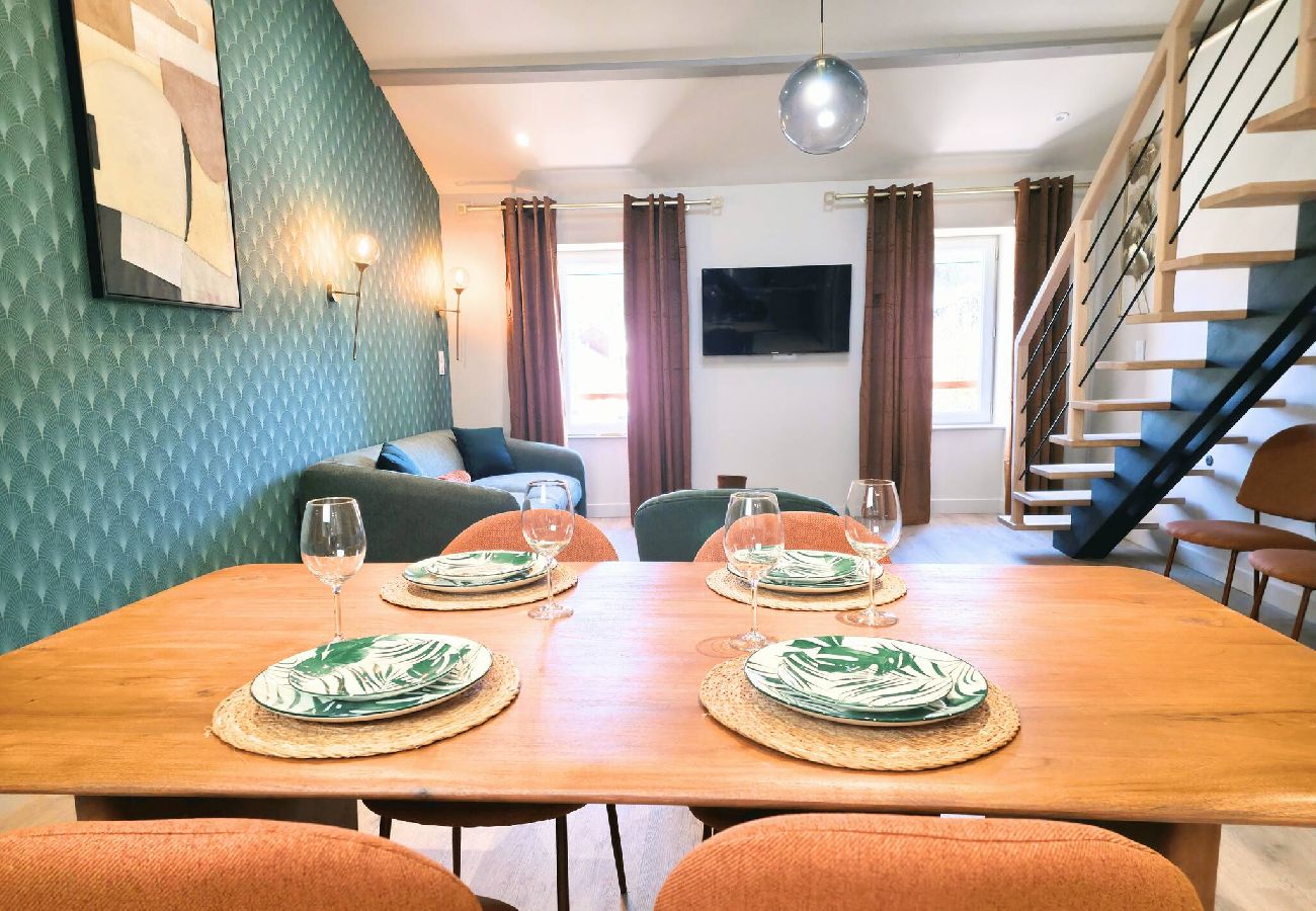 Appartement à Saint-Affrique - La Cabane Perchée T2 Duplex Saint Affrique