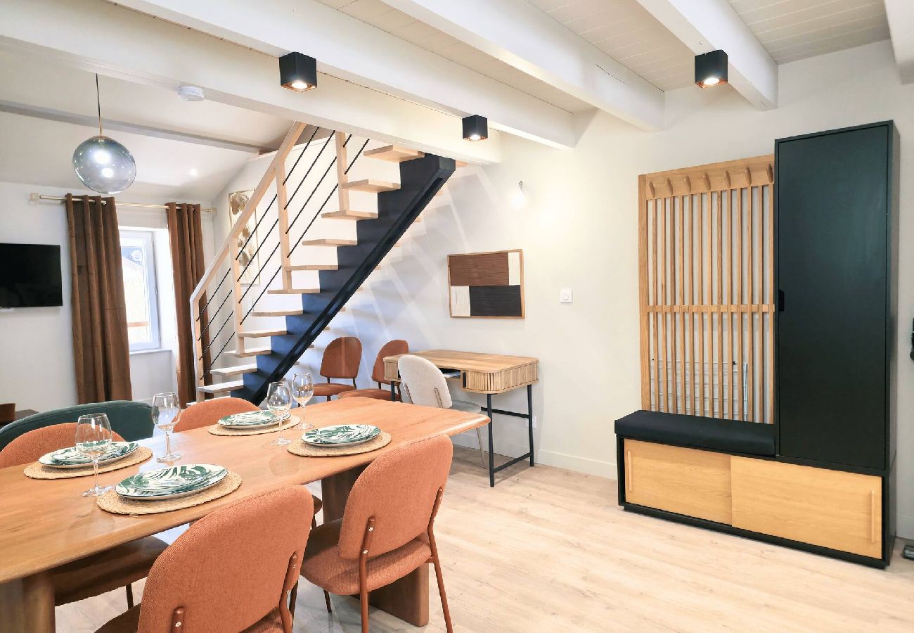 Appartement à Saint-Affrique - La Cabane Perchée T2 Duplex Saint Affrique
